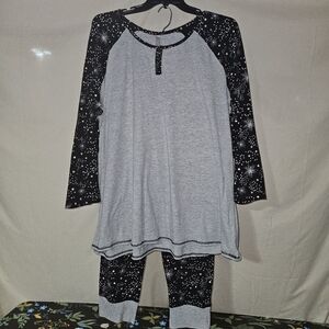 Cacique Celestial Pajama Set - Black and Gray